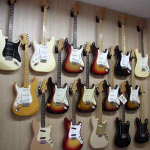 HISTORIQUE GUITARS / Vintage Guitars Encyclopedia